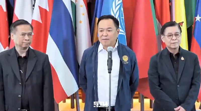 นายกฯ สั่งตรึงน้ำมัน-สินค้า รับมือวิกฤต อพยพคนไทยทั้งหมดในอิหร่านกลับทันที นายกฯ สั่งตรึงน้ำมัน-สินค้า รับมือวิกฤต อพยพคนไทยทั้งหมดในอิหร่านกลับทันที