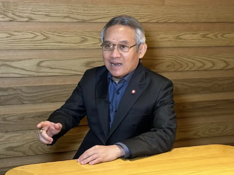 'สุรเดช' สะเทือนใจสงครามตะวันออกกลาง จี้เร่งพาคนไทยกลับด่วน 'สุรเดช' สะเทือนใจสงครามตะวันออกกลาง จี้เร่งพาคนไทยกลับด่วน