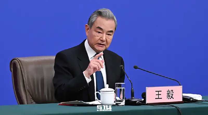 ‘หวังอี้’ เผย 'จีน’ไม่เห็นด้วยกับการโจมตีประเทศในอ่าวเปอร์เซีย พร้อมประณามการโจมตีทุกรูปแบบ