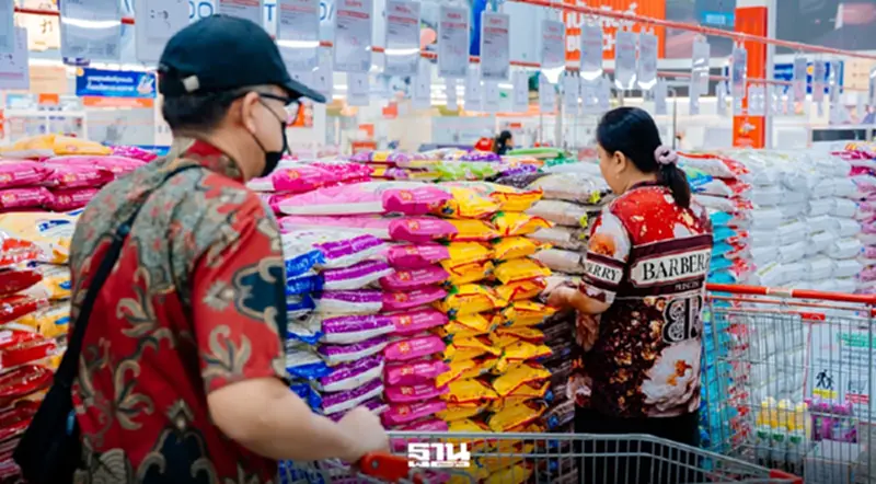 ไม่ขึ้นราคาสินค้า “แม็คโคร-โลตัส” ย้ำของกิน ของใช้ อาหารสด อาหารแห้งไม่ขาดแคลน ไม่ขึ้นราคาสินค้า “แม็คโคร-โลตัส” ย้ำของกิน ของใช้ อาหารสด อาหารแห้งไม่ขาดแคลน