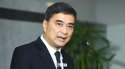 “อภิสิทธิ์”เล็งใช้เวทีสภาชำแหละนโยบายพลังงาน-ปากท้อง