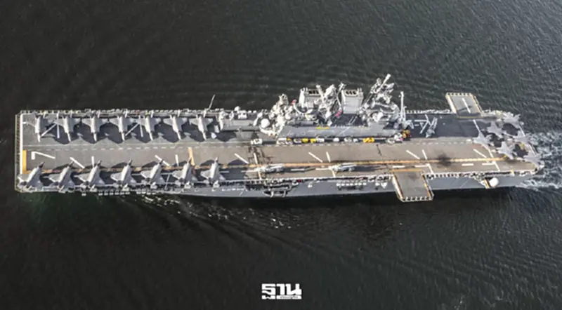 สหรัฐฯ ส่งเรือยักษ์ USS Tripoli ผ่านสิงคโปร์ มุ่งหน้าตะวันออกกลาง สหรัฐฯ ส่งเรือยักษ์ USS Tripoli ผ่านสิงคโปร์ มุ่งหน้าตะวันออกกลาง