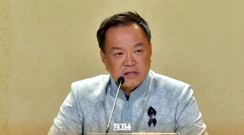 นายกฯ เรียกประชุมด่วน สมช.-เอกชน-หอการค้า รับมือสู้รบตะวันออกกลาง 2 มี.ค. นี้ นายกฯ เรียกประชุมด่วน สมช.-เอกชน-หอการค้า รับมือสู้รบตะวันออกกลาง 2 มี.ค. นี้