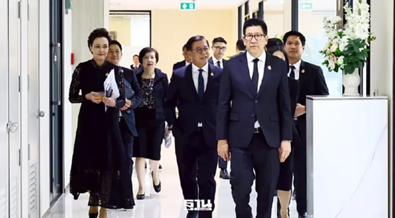 ‘เอกนิติ’ ถกทีมไทยแลนด์ วางยุทธศาสตร์ใหม่ รับศึกภาษีสหรัฐ ‘เอกนิติ’ ถกทีมไทยแลนด์ วางยุทธศาสตร์ใหม่ รับศึกภาษีสหรัฐ
