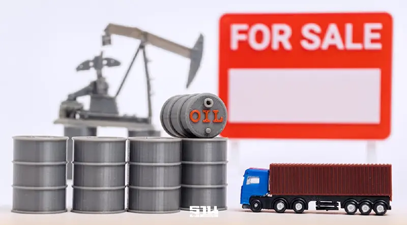 รมว.พลังงานสั่งคุม ‘ราคาน้ำมันผิดปกติ’ จ่อเอาผิดผู้ค้าฉวยโอกาส