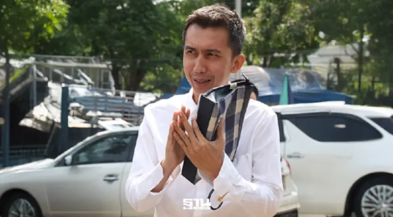 DSI คุมตัว 'ชนนพัฒฐ์ นาคสั้ว' ฝากขังศาล คดีพัวพันเว็บพนัน-ฟอกเงิน ค้านประกันตัว DSI คุมตัว 'ชนนพัฒฐ์ นาคสั้ว' ฝากขังศาล คดีพัวพันเว็บพนัน-ฟอกเงิน ค้านประกันตัว