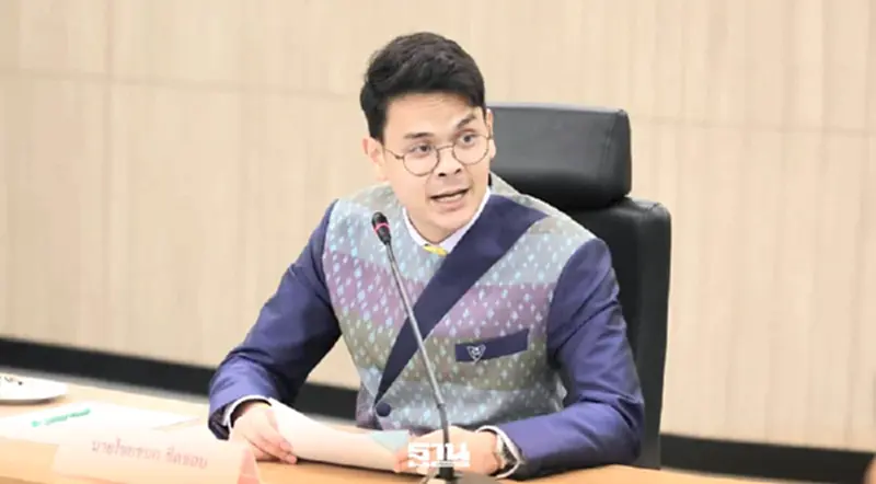 ‘ไชยชนก’ ลั่นจัดตั้งรัฐบาลชัดเจน 99.99% รอ ’อนุทิน’ แถลงเอง ‘ไชยชนก’ ลั่นจัดตั้งรัฐบาลชัดเจน 99.99% รอ ’อนุทิน’ แถลงเอง