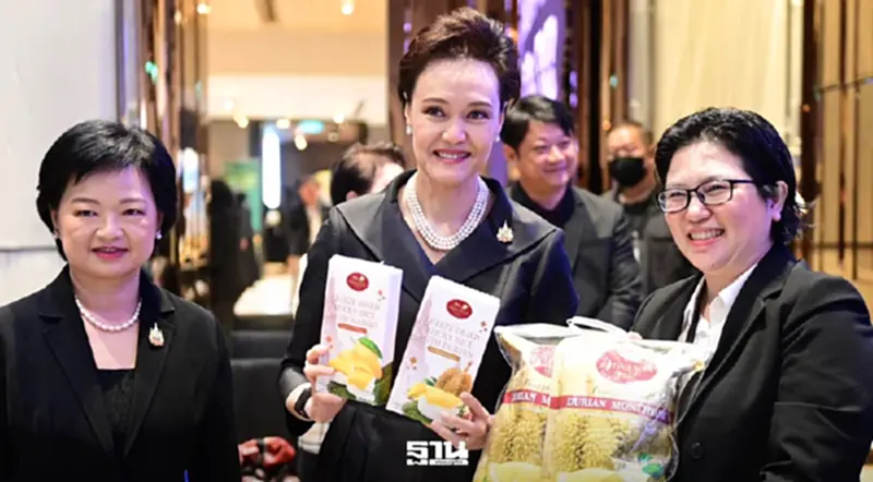 พาณิชย์ ดันผลไม้ไทย จับคู่ 18 ประเทศ คาดเงินสะพัด 1 พันล้าน พาณิชย์ ดันผลไม้ไทย จับคู่ 18 ประเทศ คาดเงินสะพัด 1 พันล้าน
