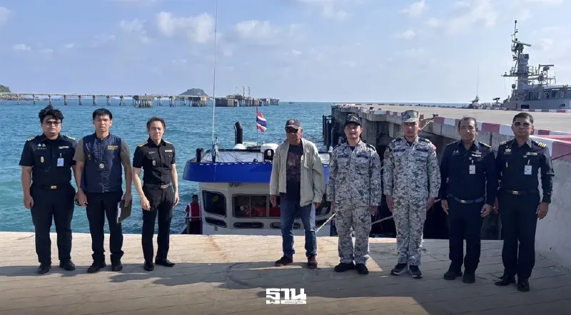 สรรพสามิตผนึกกองทัพเรือ จับดีเซลเถื่อน 8.5 หมื่นลิตร จ.ชลบุรี