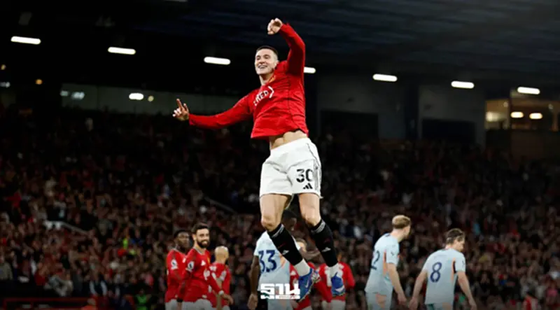 ไฮไลท์แมนยู ชนะเบรนท์ฟอร์ด 2-1 จ่อคว้าตั๋ว UCL 'บรูโน' ลุ้นทุบสถิติ! ไฮไลท์แมนยู ชนะเบรนท์ฟอร์ด 2-1 จ่อคว้าตั๋ว UCL 'บรูโน' ลุ้นทุบสถิติ!