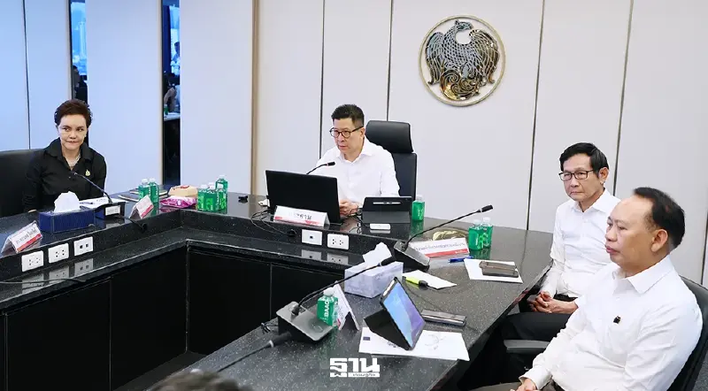 ‘เอกนิติ’ รื้อสูตรน้ำมัน กดราคาหน้าปั๊ม ชงครม.นัดแรก 6 เม.ย.นี้