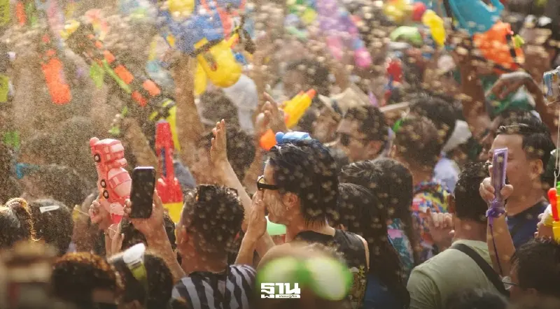 เช็ก 'ข้อห้าม' ต้องระวังเล่นน้ำสงกรานต์ 2569 ฝ่าฝืนเจอโทษหนัก เช็ก 'ข้อห้าม' ต้องระวังเล่นน้ำสงกรานต์ 2569 ฝ่าฝืนเจอโทษหนัก