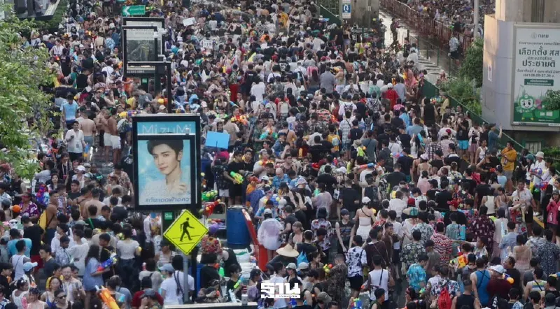 สื่อนอก ยก ‘สงกรานต์ไทย’ เวิลด์อีเว้นท์  คาดนักท่องเที่ยวต่างชาติทะลุครึ่งล้าน