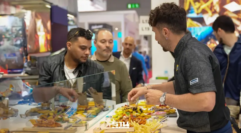 “ฟู้ดเซอร์วิสไทย” แกร่งแซงตลาดโลก จับตา QSR-สตรีทฟู้ด โตแรง