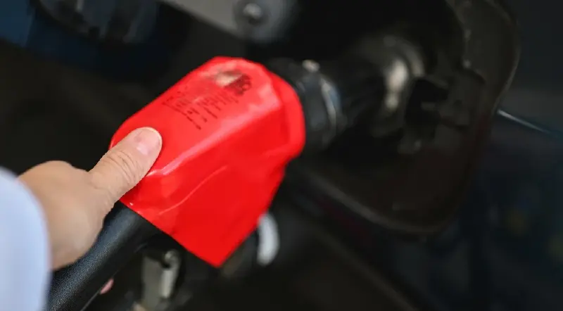 ราคาน้ำมันวันนี้2569 (10 เม.ย. 69) ปตท. บางจาก อัปเดตราคาล่าสุด