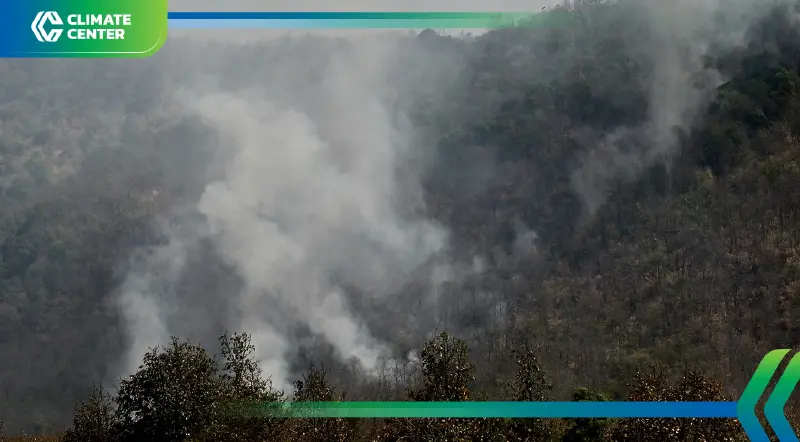 กรมอุตุฯ เตือนเชียงใหม่ระอุ 39 องศาฯ—เฝ้าระวังฝุ่น PM 2.5 สะสมหนัก แนะสวมหน้ากาก N95 กรมอุตุฯ เตือนเชียงใหม่ระอุ 39 องศาฯ—เฝ้าระวังฝุ่น PM 2.5 สะสมหนัก แนะสวมหน้ากาก N95