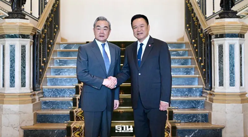 ‘อนุทิน’ เปิดทำเนียบรับ ‘หวัง อี้’ ถกประเด็นใหญ่ความสัมพันธ์ไทย-จีน ‘อนุทิน’ เปิดทำเนียบรับ ‘หวัง อี้’ ถกประเด็นใหญ่ความสัมพันธ์ไทย-จีน