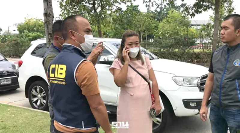 ศาลสั่งประหาร "แอม ไซยาไนด์" คดีวางยา "ผู้กองนุ้ย" ก่อนลดโทษเหลือคุกตลอดชีวิต ศาลสั่งประหาร "แอม ไซยาไนด์" คดีวางยา "ผู้กองนุ้ย" ก่อนลดโทษเหลือคุกตลอดชีวิต