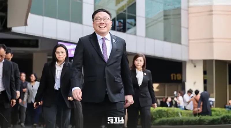 'จุลพันธ์' ดัน 'ลดเงินสมทบประกันสังคม' มาตรการเร่งด่วนช่วยแรงงาน 'จุลพันธ์' ดัน 'ลดเงินสมทบประกันสังคม' มาตรการเร่งด่วนช่วยแรงงาน