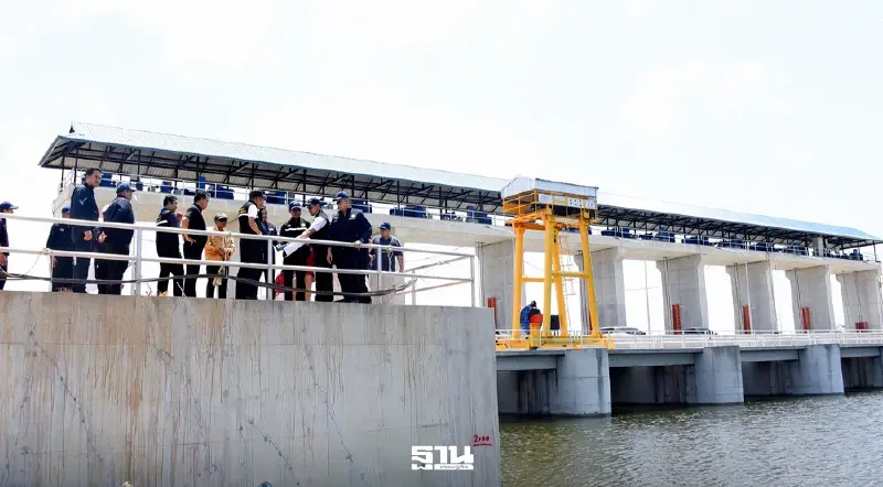 กรมชลฯเร่งคลองระบายน้ำ 3 สาย  แก้น้ำท่วมนครศรีฯลดเสี่ยงเมืองจมซ้ำซาก