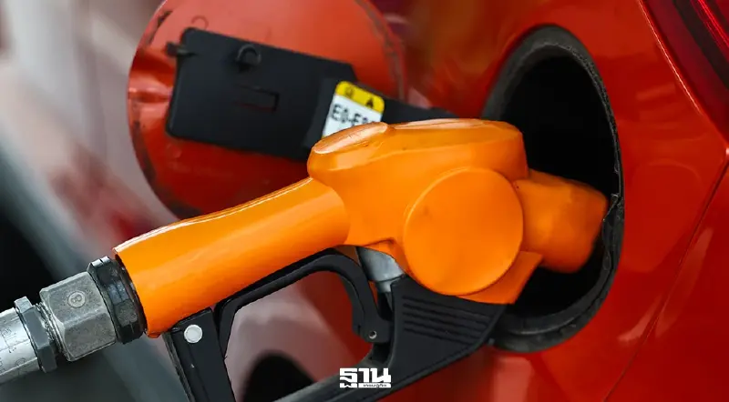 ดีเซลทะลุ 50 จุดเปลี่ยนเศรษฐกิจไทย กำลังซื้อหด ธุรกิจสั่นคลอน ดีเซลทะลุ 50 จุดเปลี่ยนเศรษฐกิจไทย กำลังซื้อหด ธุรกิจสั่นคลอน