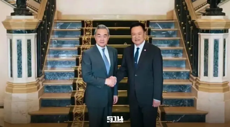 สื่อจีนประโคม หวัง อี้ ถก อนุทิน หนุนไทยพัฒนาเศรษฐกิจ-ปราบฉ้อโกงออนไลน์ สื่อจีนประโคม หวัง อี้ ถก อนุทิน หนุนไทยพัฒนาเศรษฐกิจ-ปราบฉ้อโกงออนไลน์