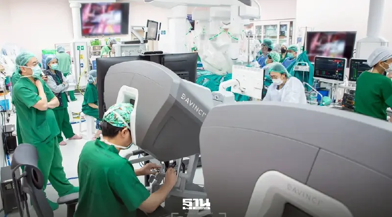 รพ.ราชวิถี โชว์ ‘ผ่าตัดหัวใจด้วยหุ่นยนต์’ สำเร็จแห่งแรกของสธ.