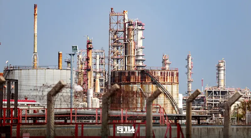 ‘เอกนัฏ’ ขีดเส้นโรงกลั่นกดค่าการกลั่น 2 บาท/ลิตร ขู่ใช้ พ.ร.ก.ครั้งแรก ‘เอกนัฏ’ ขีดเส้นโรงกลั่นกดค่าการกลั่น 2 บาท/ลิตร ขู่ใช้ พ.ร.ก.ครั้งแรก