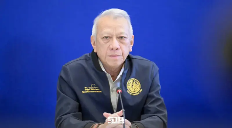 'พิพัฒน์” ควัก 2 พันล้าน ตรึงค่าโดยสาร-ช่วยผู้ประกอบการขนส่งทั่วประเทศ 'พิพัฒน์” ควัก 2 พันล้าน ตรึงค่าโดยสาร-ช่วยผู้ประกอบการขนส่งทั่วประเทศ