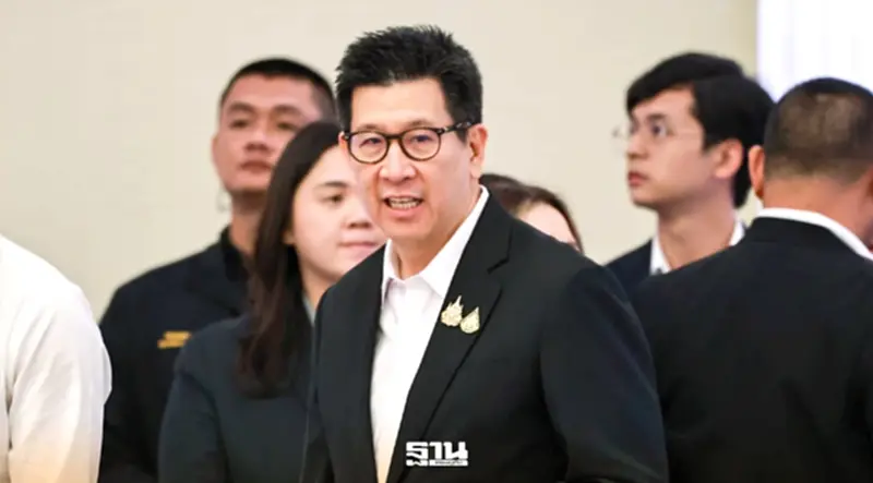 'เอกนิติ' เผย 'เจ้าสัว-CEO' แนะ 4 กลยุทธ์ ดันไทยคืนบัลลังก์อาเซียน-ฮับการเงินโลก 'เอกนิติ' เผย 'เจ้าสัว-CEO' แนะ 4 กลยุทธ์ ดันไทยคืนบัลลังก์อาเซียน-ฮับการเงินโลก