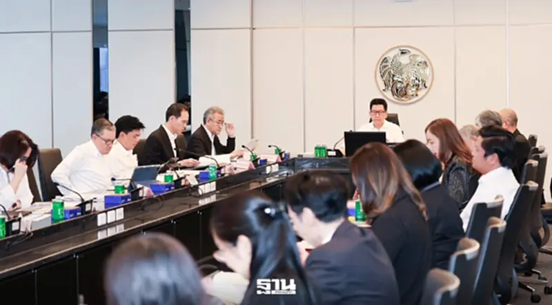 ‘เอกนิติ’ เคาะแผนก่อหนี้ใหม่เพิ่ม 2 แสนล้าน หนี้สาธารณะพุ่ง 69% ‘เอกนิติ’ เคาะแผนก่อหนี้ใหม่เพิ่ม 2 แสนล้าน หนี้สาธารณะพุ่ง 69%