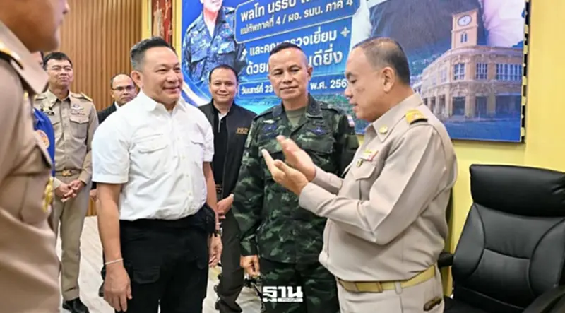 กองทัพภาค 4 ฝ่ายความมั่นคง ลุยปราบยาเสพติด อาชญากรรมข้ามชาติ จ.ภูเก็ต กองทัพภาค 4 ฝ่ายความมั่นคง ลุยปราบยาเสพติด อาชญากรรมข้ามชาติ จ.ภูเก็ต