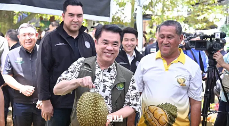 ‘สุริยะ’ สั่งคุมเข้มทุเรียนไทยไปจีน เปิดส่งออก 24 ชม. ดันเป้า 1.5 แสนล้าน ‘สุริยะ’ สั่งคุมเข้มทุเรียนไทยไปจีน เปิดส่งออก 24 ชม. ดันเป้า 1.5 แสนล้าน