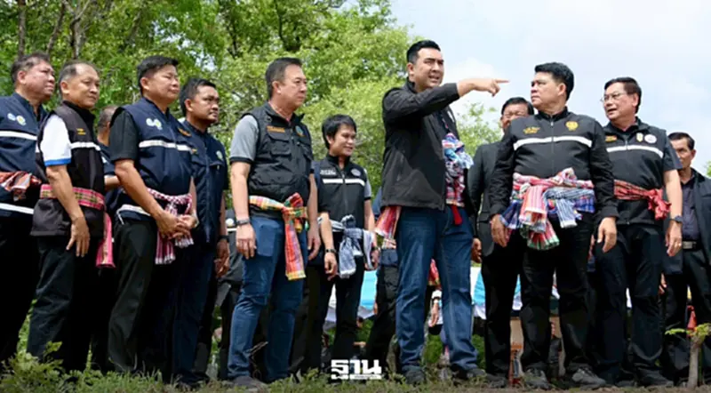 ‘วัชระพล’ เยือนร้อยเอ็ด ลุยสร้างความมั่นคงด้านน้ำ แก้ปัญหาท่วม-แล้งอย่างยั่งยืน ‘วัชระพล’ เยือนร้อยเอ็ด ลุยสร้างความมั่นคงด้านน้ำ แก้ปัญหาท่วม-แล้งอย่างยั่งยืน