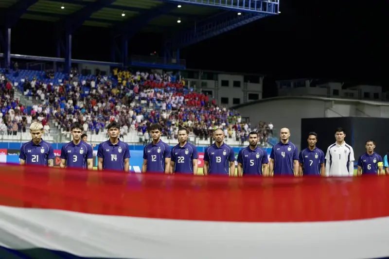 ถ่ายทอดสด "ทีมชาติไทย พบ จีน" ดูบอลสดฟรี เกมอุ่นเครื่อง 18.35 น.