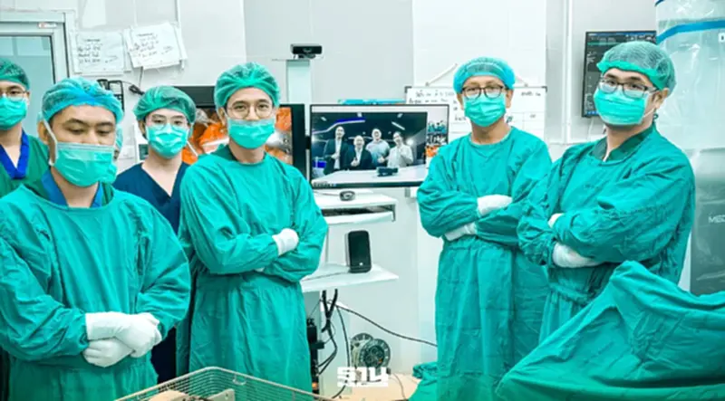 ’ไทย-จีน‘ ผ่าตัดมะเร็งทางไกลสำเร็จ มุ่งสู่ Medical Hub ตามนโยบายรัฐ ’ไทย-จีน‘ ผ่าตัดมะเร็งทางไกลสำเร็จ มุ่งสู่ Medical Hub ตามนโยบายรัฐ