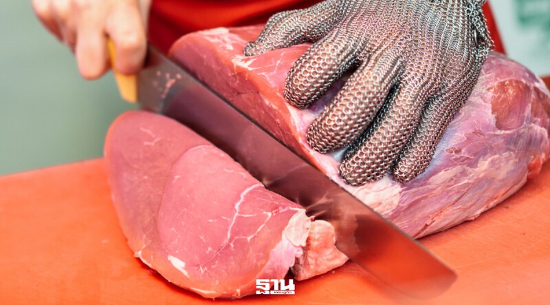 .รีบซื้อด่วน ราคาหมูปรับขึ้นอีก 2 บาทต่อกิโลกรัม มีผลวันพรุ่งนี้.