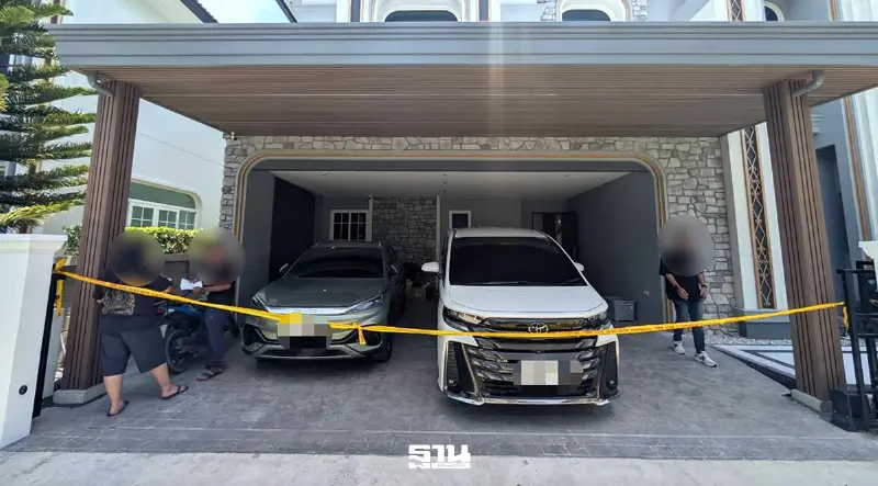 ปูพรม 24 จุดกรุงเทพฯ-ปริมณฑล! ส่องหนึ่งในบ้านพักหรูเครือข่ายแชร์ Forex เถื่อน หลังถูก DSI และหน่วยงานความมั่นคงเข้าอายัดทรัพย์สินตามแผนปฏิบัติการ Shutdown the Laundering พบเส้นทางการเงินพุ่งเป้าบุคคลระดับ VIP ปูพรม 24 จุดกรุงเทพฯ-ปริมณฑล! ส่องหนึ่งในบ้านพักหรูเครือข่ายแชร์ Forex เถื่อน หลังถูก DSI และหน่วยงานความมั่นคงเข้าอายัดทรัพย์สินตามแผนปฏิบัติการ Shutdown the Laundering พบเส้นทางการเงินพุ่งเป้าบุคคลระดับ VIP