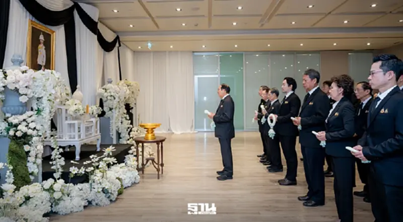 ช.การช่าง นำผู้บริหาร-พนักงาน ร่วมพิธีถวายอาลัยอย่างสมพระเกียรติ ช.การช่าง นำผู้บริหาร-พนักงาน ร่วมพิธีถวายอาลัยอย่างสมพระเกียรติ