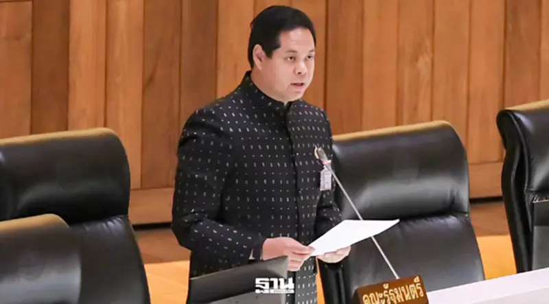 “สรรเพชญ”ดันร่างพ.ร.บ.การเดินเรือในน่านน้ำไทย ผ่านสภาฉลุยวาระแรก “สรรเพชญ”ดันร่างพ.ร.บ.การเดินเรือในน่านน้ำไทย ผ่านสภาฉลุยวาระแรก