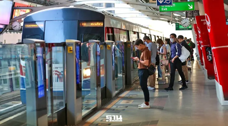 ชงครม.ล้มแผนซื้อคืนสัมปทานรถไฟฟ้า รื้อสูตรค่าโดยสารใหม่ ชงครม.ล้มแผนซื้อคืนสัมปทานรถไฟฟ้า รื้อสูตรค่าโดยสารใหม่