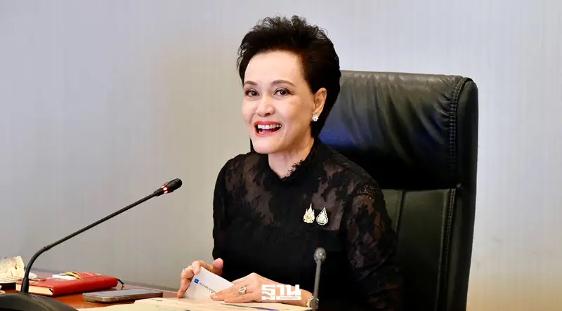นางศุภจี สุธรรมพันธุ์ รองนายกรัฐมนตรี และรัฐมนตรีว่าการกระทรวงพาณิชย์ นางศุภจี สุธรรมพันธุ์ รองนายกรัฐมนตรี และรัฐมนตรีว่าการกระทรวงพาณิชย์