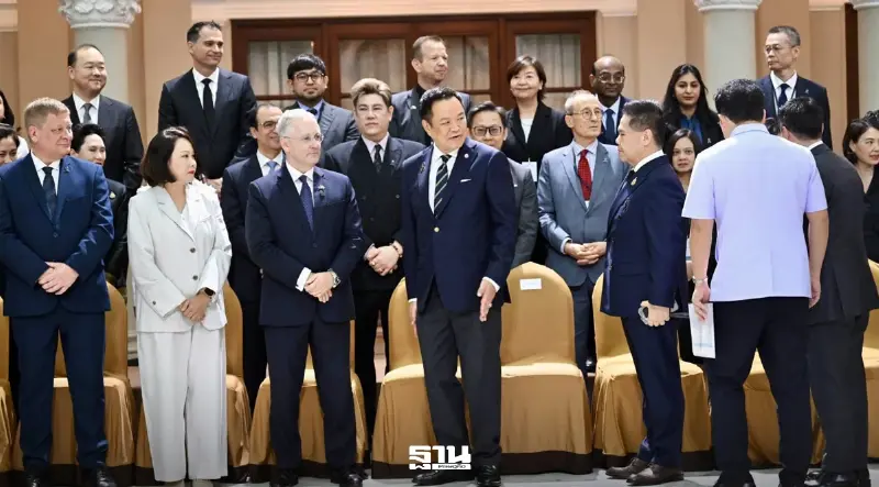นายกรัฐมนตรี พบนักธุรกิจยุโรป