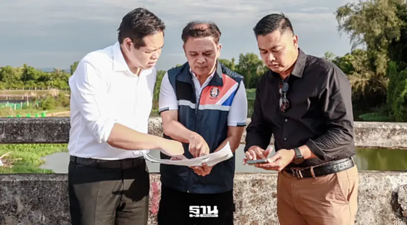 “สรรเพชญ”ลุยสำรวจคลองอู่ตะเภา-หาดใหญ่ สั่งเร่งขุดลอกเปิดทางน้ำ “สรรเพชญ”ลุยสำรวจคลองอู่ตะเภา-หาดใหญ่ สั่งเร่งขุดลอกเปิดทางน้ำ