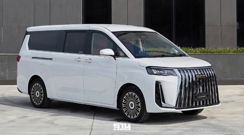 เน็กซ์ พอยท์ คว้าสิทธิ์ขาย EV จีน BAW เปิดตัวรถตู้ M8 ราคา 1.299 ล้านบาท