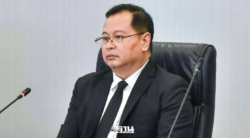นายปกรณ์ นิลประพันธ์ รองนายกรัฐมนตรี