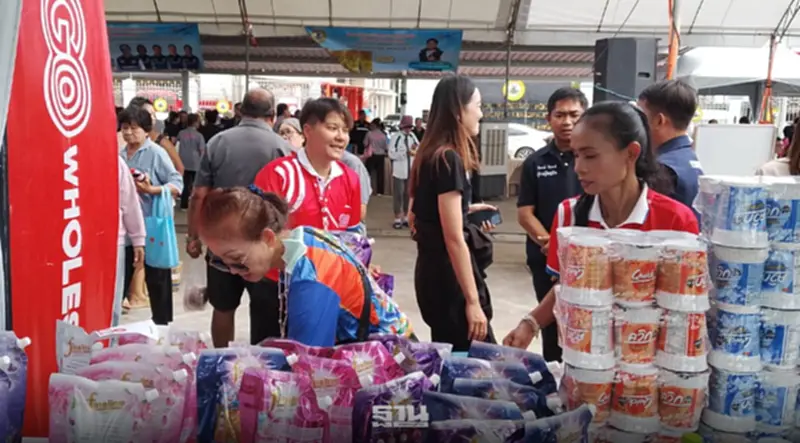 ‘ไทยช่วยไทย’ โตต่อ ยอดขายทะลุ 135 ล้าน ลุยช่วยค่าครองชีพรอบใหม่ ‘ไทยช่วยไทย’ โตต่อ ยอดขายทะลุ 135 ล้าน ลุยช่วยค่าครองชีพรอบใหม่