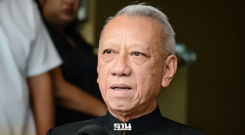 นายพิพัฒน์ รัชกิจประการ รองนายกรัฐมนตรีและรัฐมนตรีว่าการกระทรวงคมนาคมได้ชี้แจงต่อสภาผู้แทนราษฎรถึงรายละเอียดการจัดสรรงบประมาณของกระทรวงคมนาคม นายพิพัฒน์ รัชกิจประการ รองนายกรัฐมนตรีและรัฐมนตรีว่าการกระทรวงคมนาคมได้ชี้แจงต่อสภาผู้แทนราษฎรถึงรายละเอียดการจัดสรรงบประมาณของกระทรวงคมนาคม