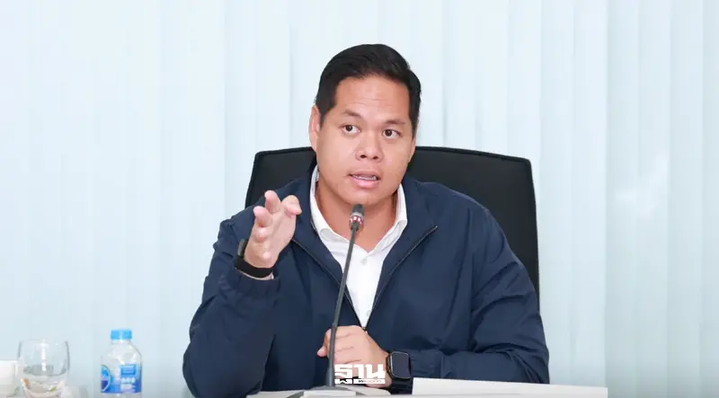 “สรรเพชญ”ดันท่าเรือเชียงแสนสู่ฮับโลจิสติกส์ลุ่มน้ำโขง เชื่อมการค้าไทย-จีน “สรรเพชญ”ดันท่าเรือเชียงแสนสู่ฮับโลจิสติกส์ลุ่มน้ำโขง เชื่อมการค้าไทย-จีน