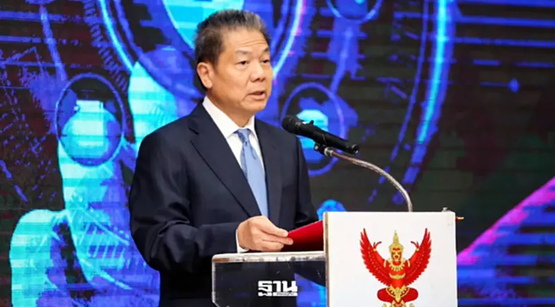 มติเอกฉันท์ คกก.สรรหาฯ สั่งฟัน "หมอสรณ" ขาดคุณสมบัติ พ้นเก้าอี้ "ประธาน กสทช." มติเอกฉันท์ คกก.สรรหาฯ สั่งฟัน "หมอสรณ" ขาดคุณสมบัติ พ้นเก้าอี้ "ประธาน กสทช."